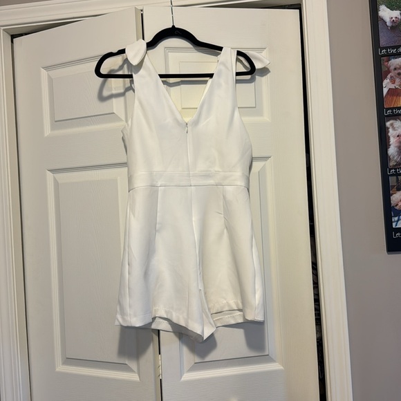 BCBG Romper - Picture 5 of 6
